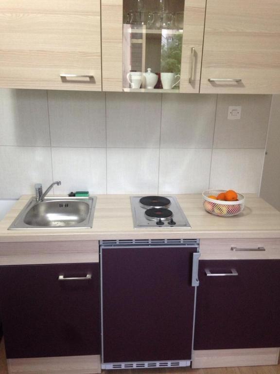 Centar 2 Private Room With Ensuite And Kitchenette Split Exterior photo
